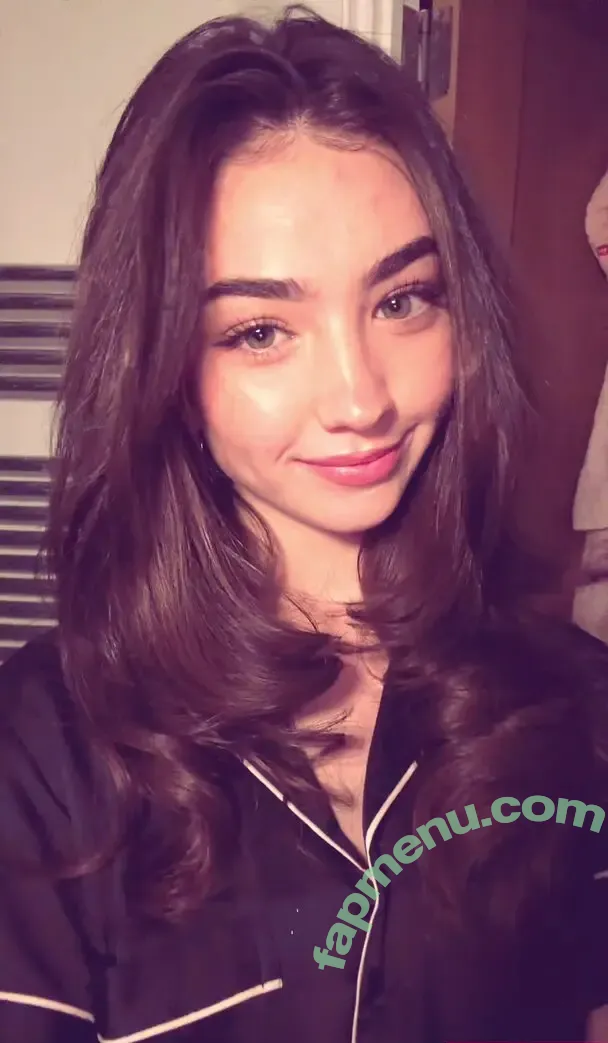 Lyzzahh nude photo #0096 (lizaseri / ugh_liza)