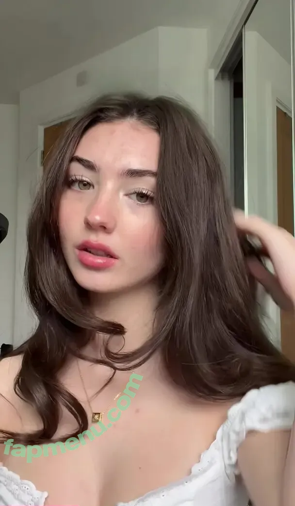 Lyzzahh nude photo #0098 (lizaseri / ugh_liza)