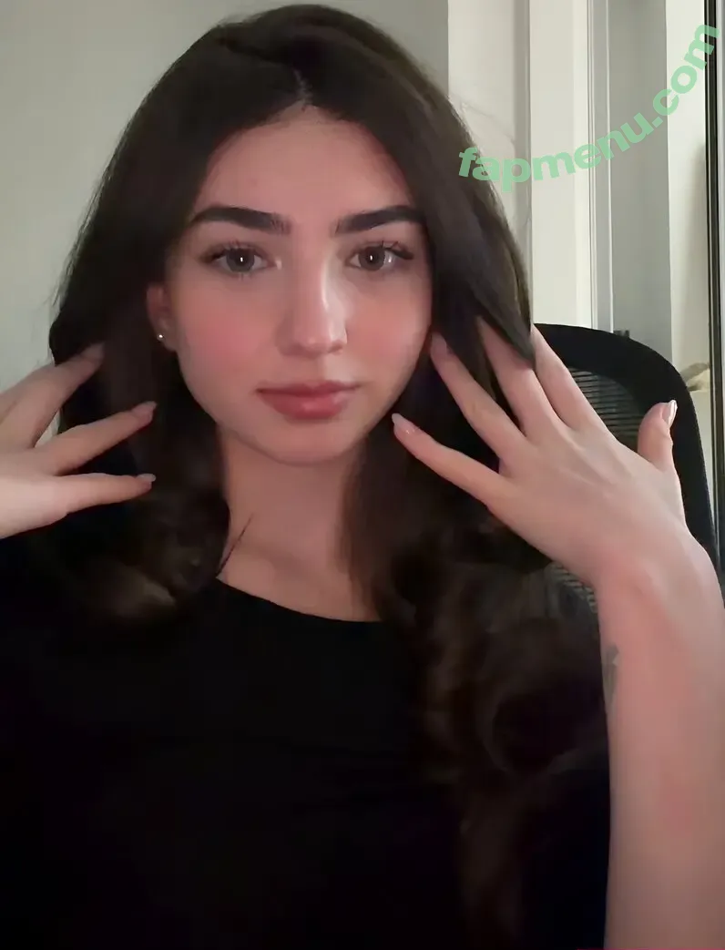 Lyzzahh nude photo #0116 (lizaseri / ugh_liza)