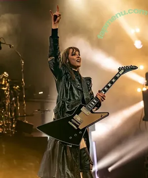Lzzy Hale / officiallzzyhale nude photo #0090
