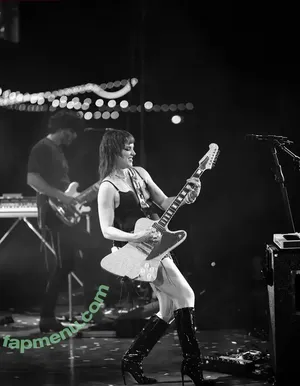Lzzy Hale / officiallzzyhale nude photo #0092
