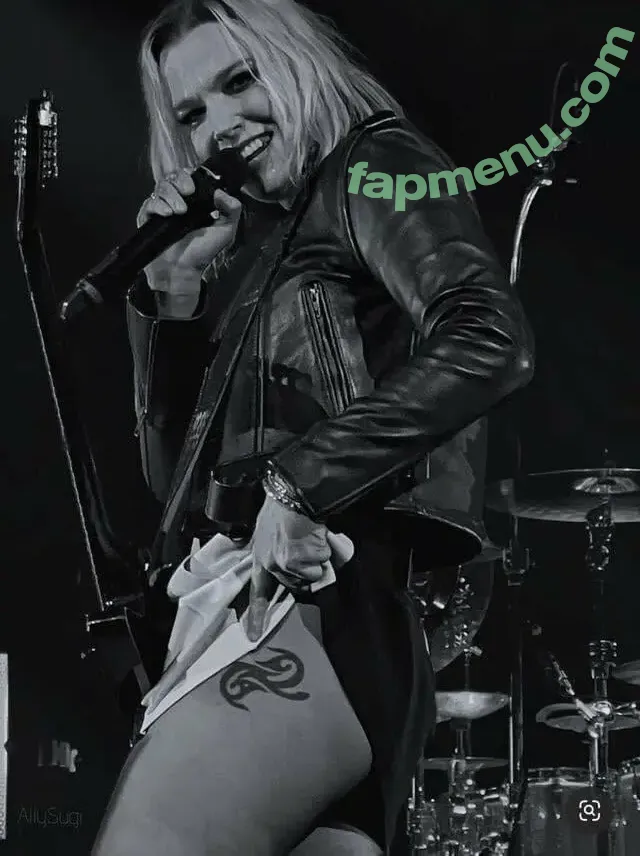 Lzzy Hale nude photo #0022 (Lzzy Hale)