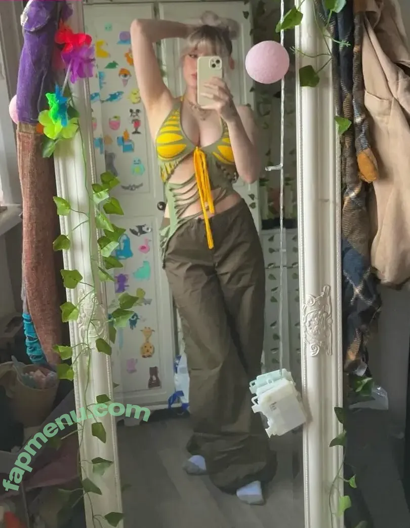 m.ae.3 nude photo #0149 (Discussion Thread)