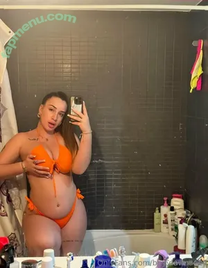 m.ariel / m._ariel nude photo #0033