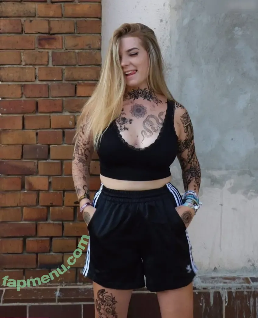 m_ellixx nude photo #0024 (m_ellixx)