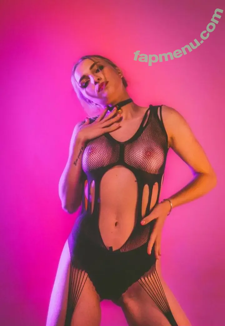 m_ykvchk nude photo #0038 (yourr_cherryyy)