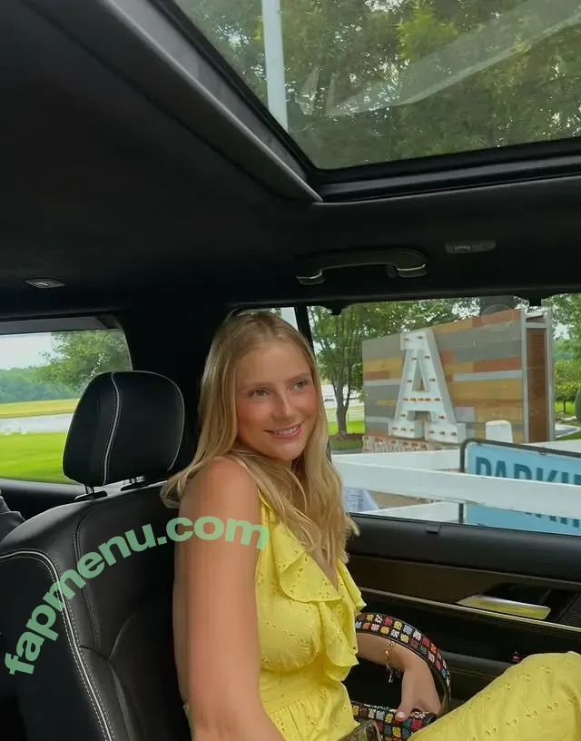 m00bie nude photo #0009 (Maddie Schrader / maddieschrader3)