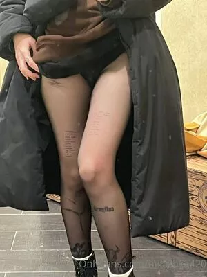 m00nscorpio / ezonmjames / miamoonscorpio nude photo #0033