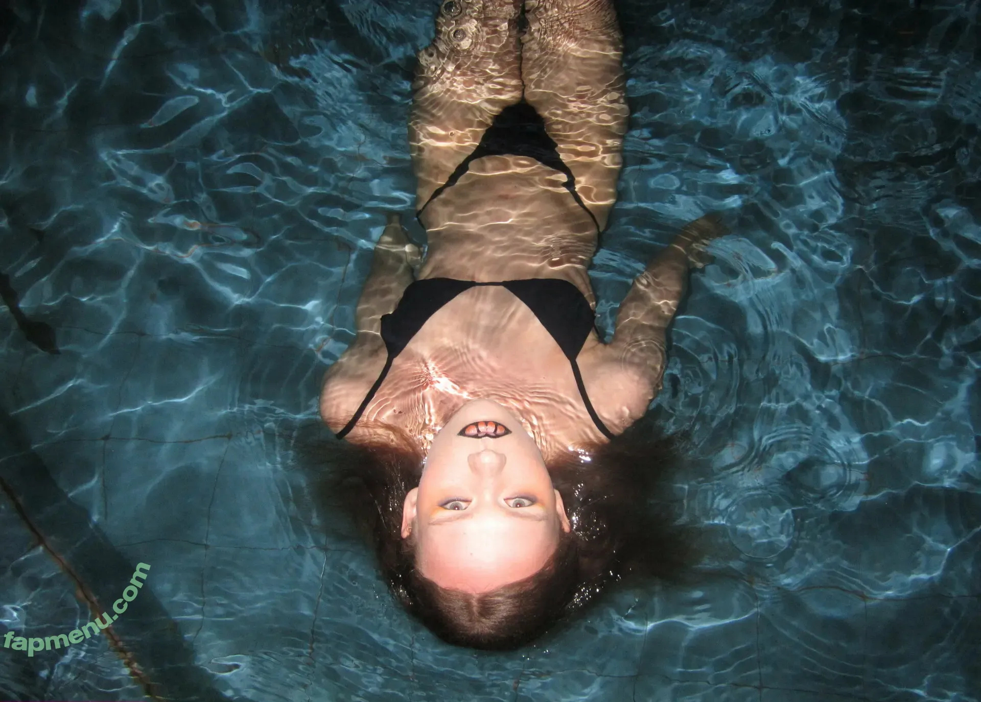 m00nscorpio nude photo #0198 (ezonmjames / miamoonscorpio)
