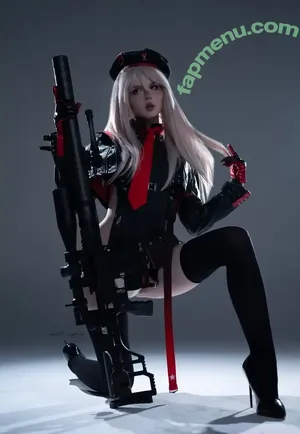 m0llb / ellie_grau / mamad0ll / mollb_cosplay nude photo #0094