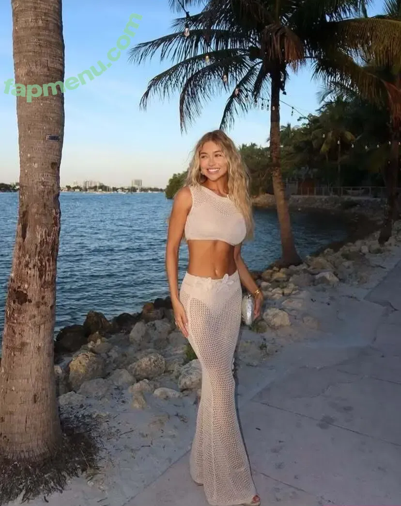M0rgan Avery nude photo #0073 (morg_avery / morgavery)