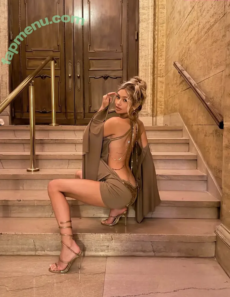 M0rgan Avery nude photo #0339 (morg_avery / morgavery)