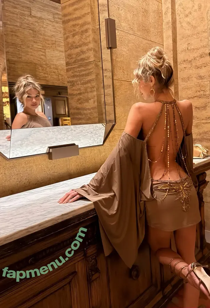 M0rgan Avery nude photo #0346 (morg_avery / morgavery)