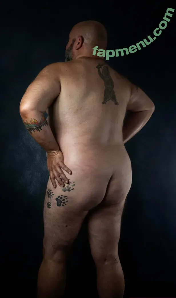 m1dwestbear nude photo #0029 (m1dwesthag)