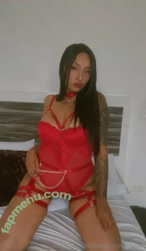 M4rian27 nude photo #0033
