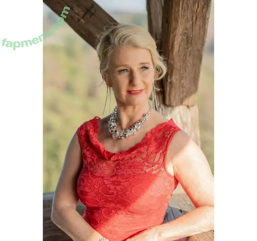 ma_ya__mo_del nude photo #0005 (Ma_ya / ma_ya_mo_del)