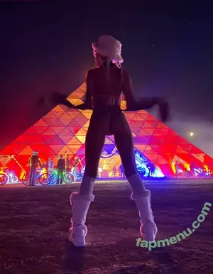 maadsun / ig: maadsuun / maadsuun nude photo #0049