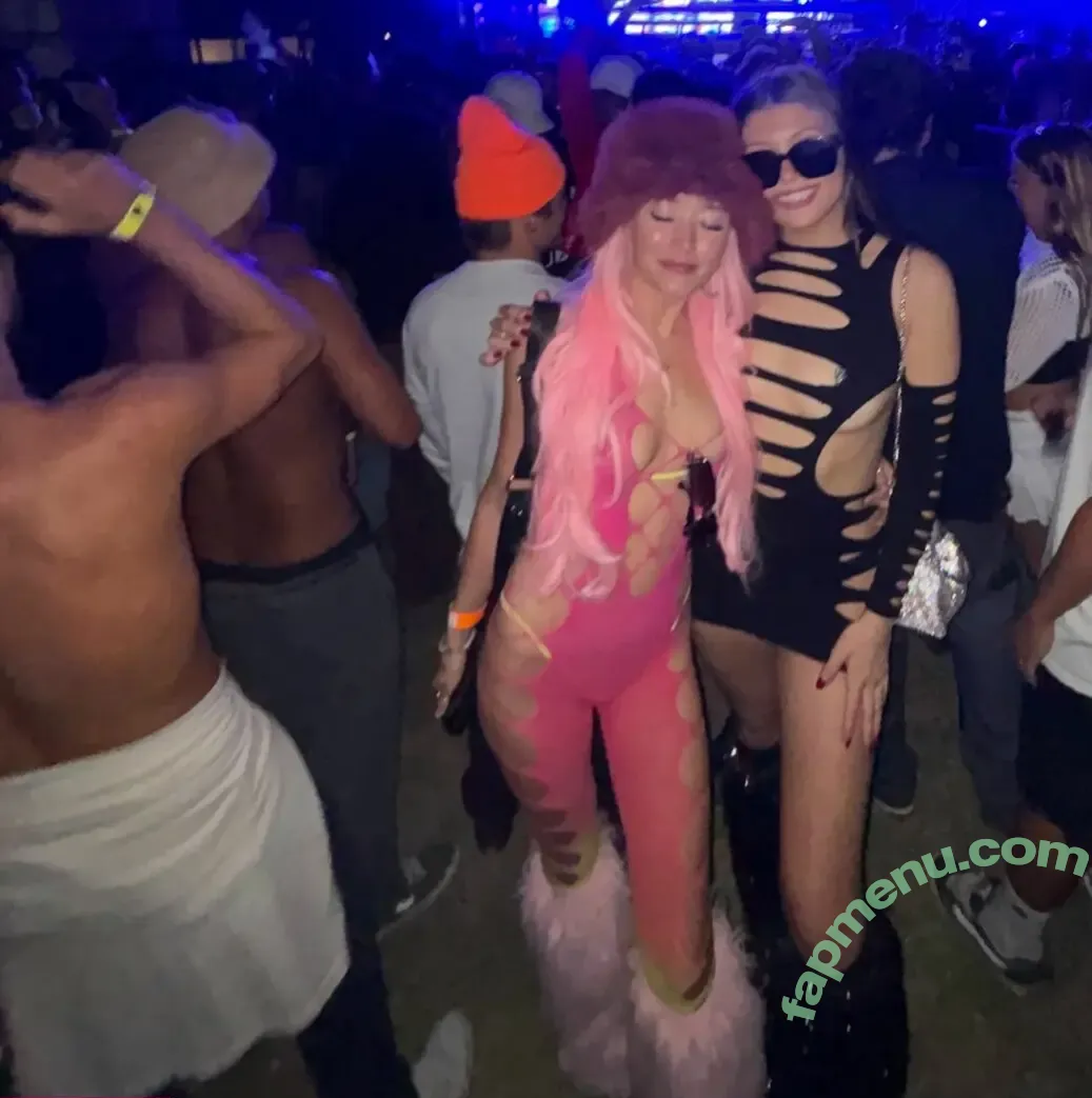 maadsun nude photo #0035 (ig: maadsuun / maadsuun)