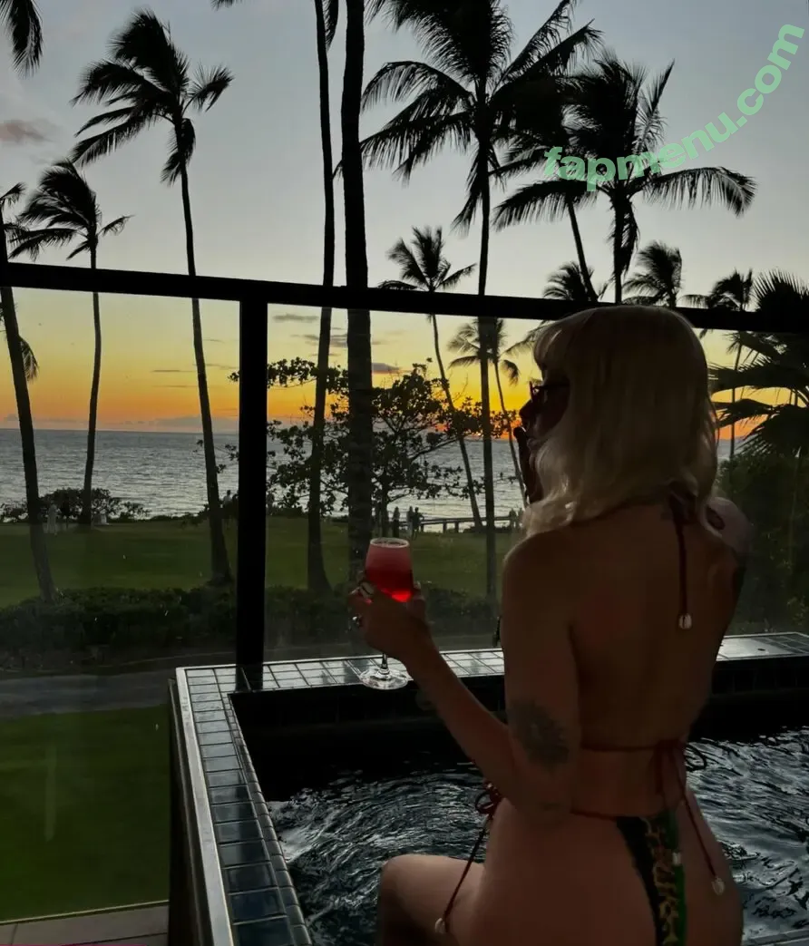 maadsun nude photo #0041 (ig: maadsuun / maadsuun)