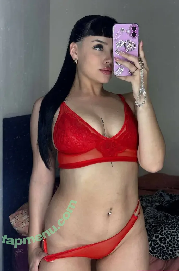 Macarena Belen nude photo #0046 (macarenabeleen2)