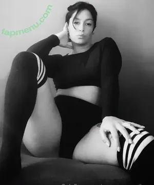  nude photo #0008