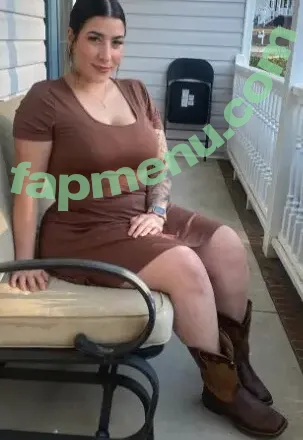 macaronimicaela nude photo #0015 (mothertruckermicaela)