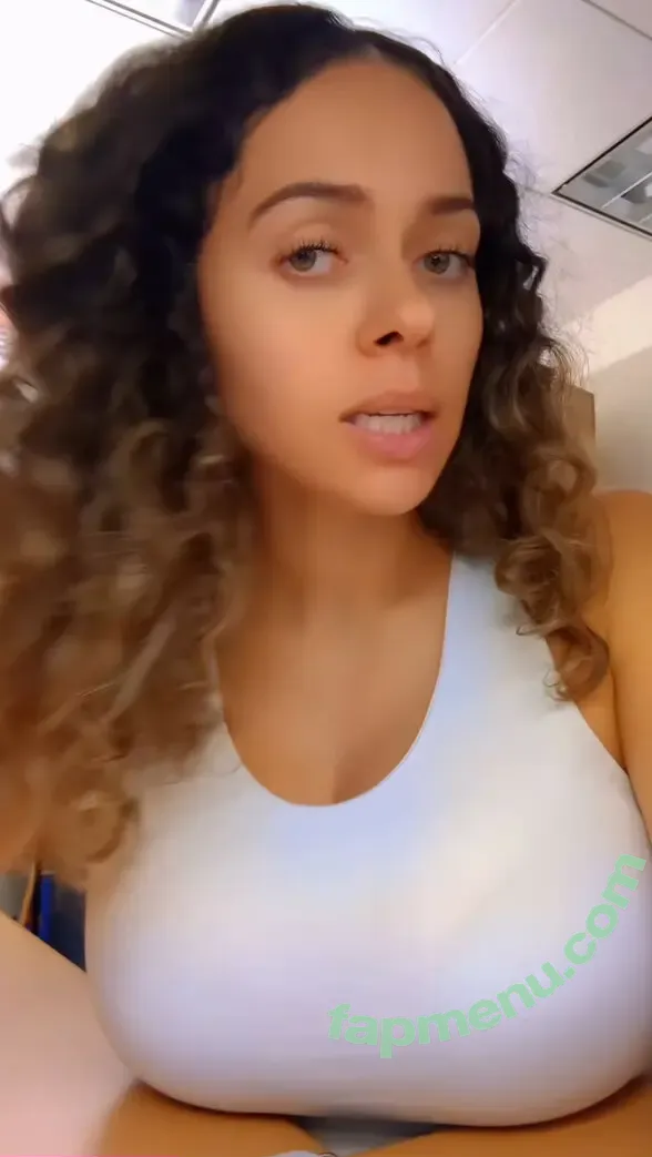 Macbethanie nude photo #0027 (Macbethanie)