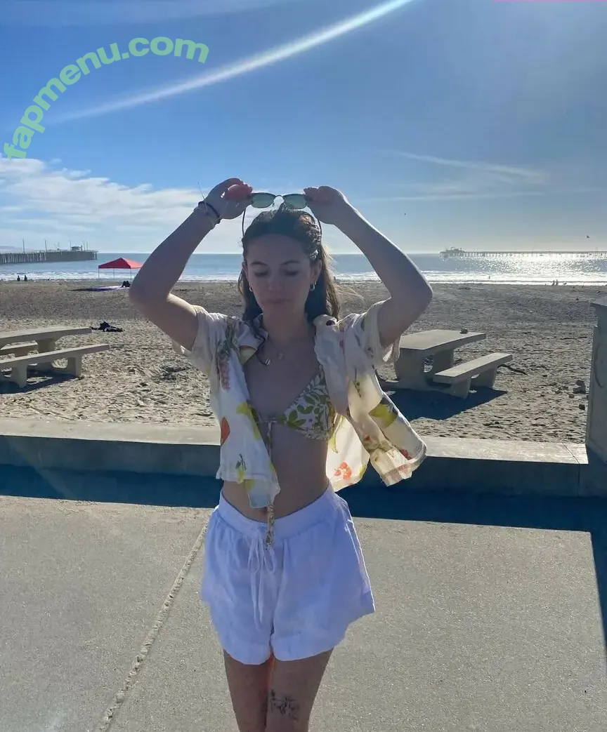 macie_br0wn nude photo #0012 (macie_br0wn)