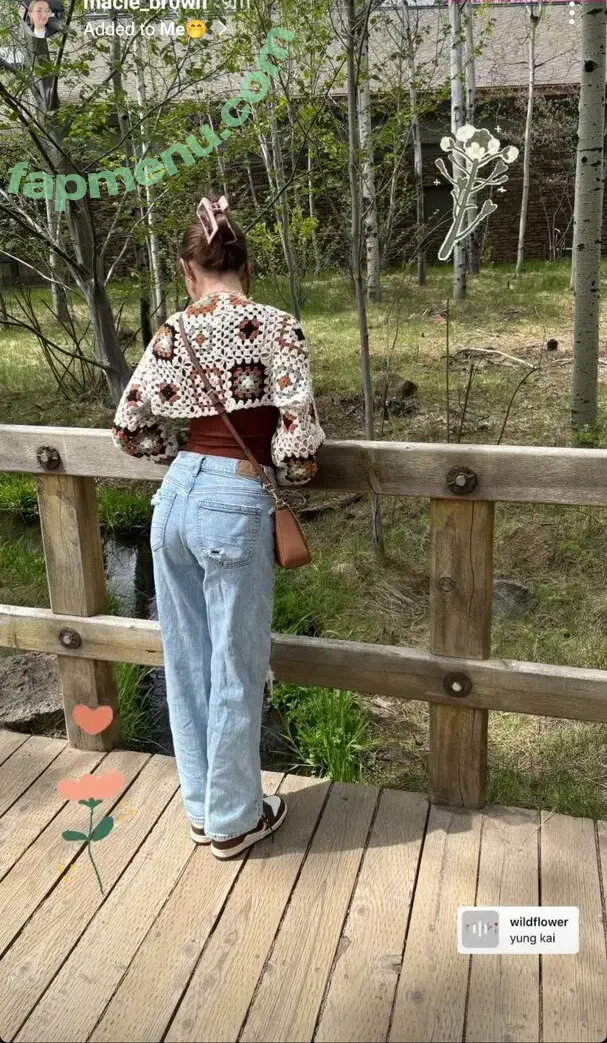 macie_br0wn nude photo #0041 (macie_br0wn)