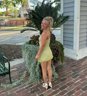 macimccarley / maci-carter nude photo #0072