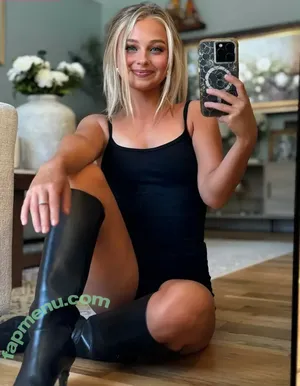 macimccarley / maci-carter nude photo #0132