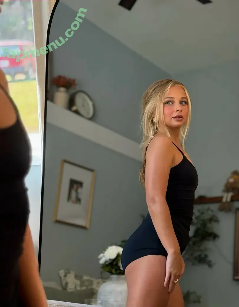 macimccarley nude photo #0129 (maci-carter)