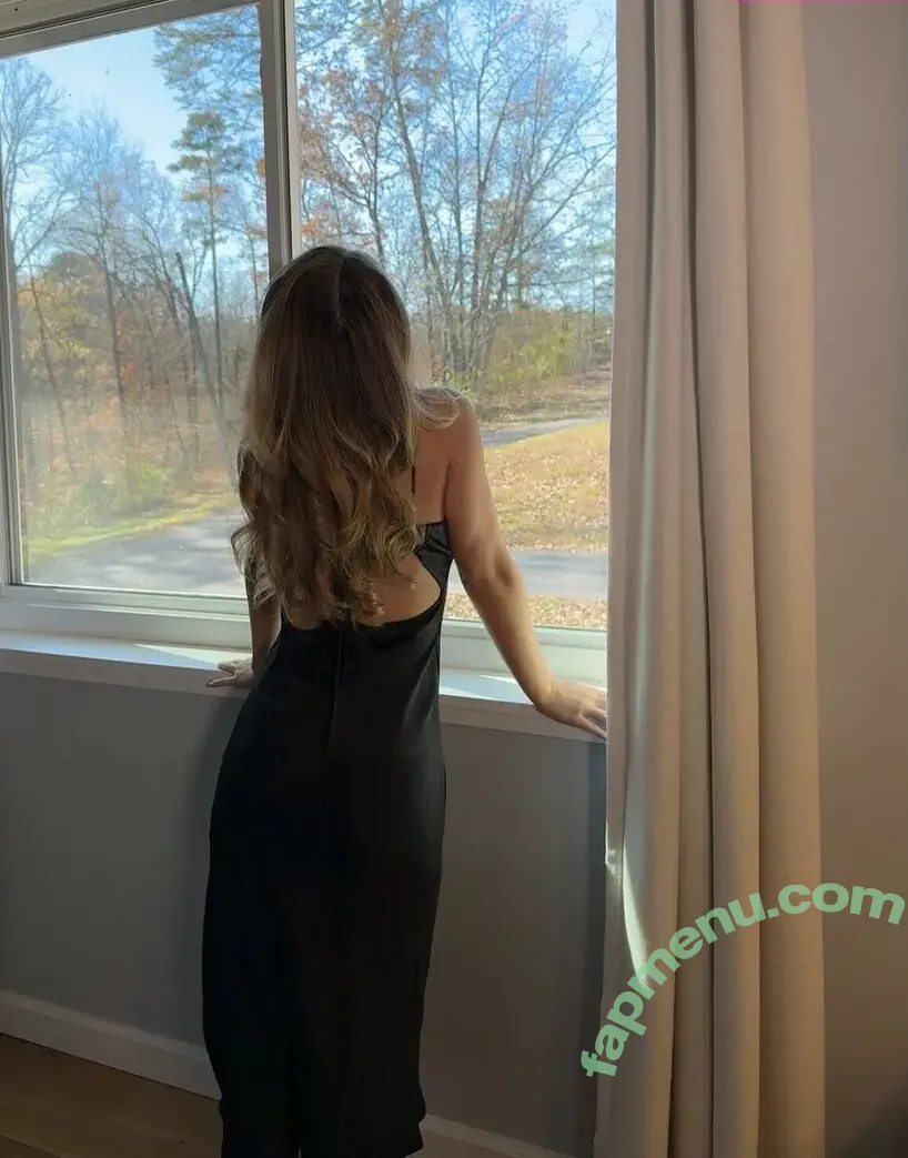 macimccarley nude photo #0145 (maci-carter)