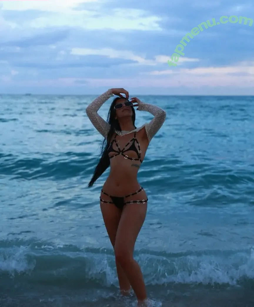 Mackenzie Bastidas nude photo #0003 (macken061020)