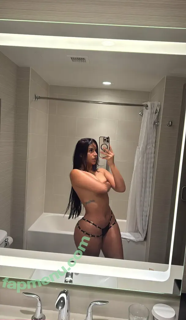 Mackenzie Bastidas nude photo #0010 (macken061020)