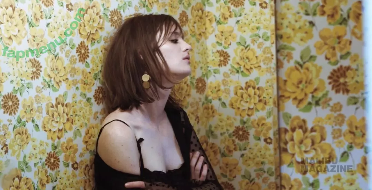 Mackenzie Davis nude photo #0069 (carolinedavis / tmackenziedavis)