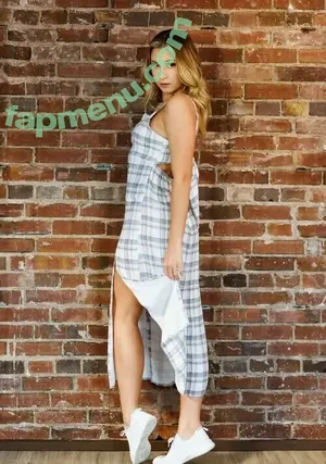 Mackenzie Lubeck / mackenzielynnlubeck nude photo #0043