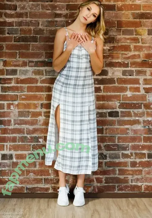 Mackenzie Lubeck nude photo #0049 (mackenzielynnlubeck)