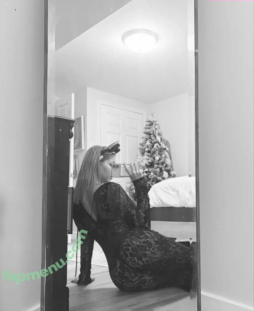 Mackenzie Lubeck nude photo #0069 (mackenzielynnlubeck)