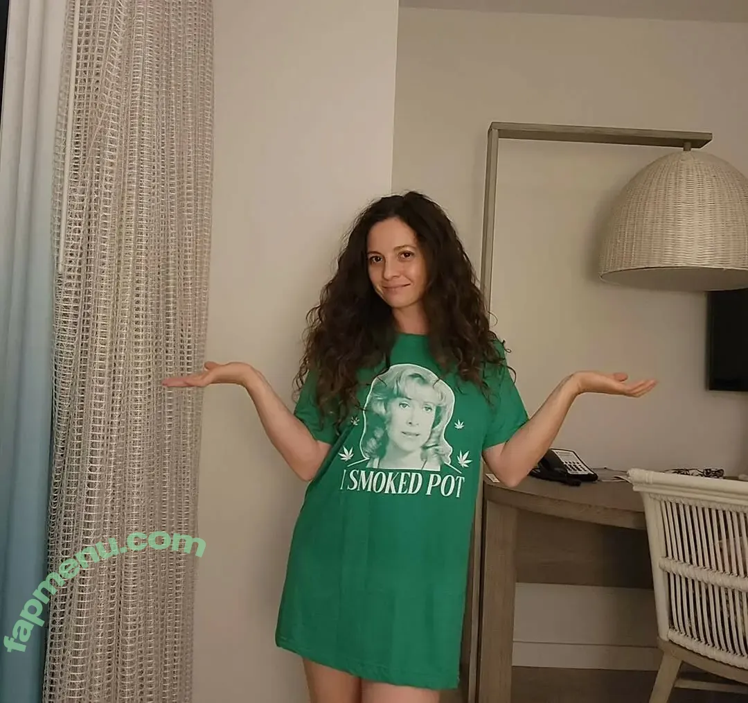 Mackenzie Rosman nude photo #0036 (mackrosman)