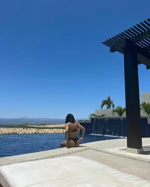 Mackenzie Ziegler / kenzie nude photo #0128