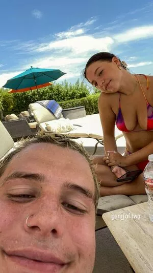 Mackenzie Ziegler / kenzie nude photo #0145