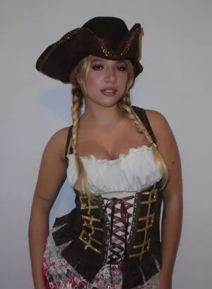 Mackenzie Ziegler / kenzie nude photo #0228