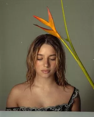 Mackenzie Ziegler / kenzie nude photo #0337