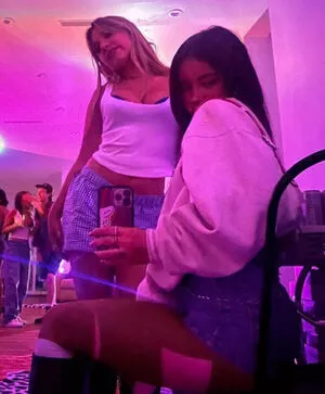 Mackenzie Ziegler / kenzie nude photo #0524