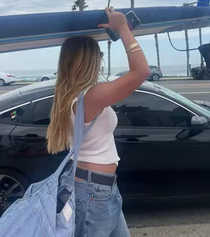 Mackenzie Ziegler / kenzie nude photo #0528