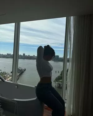 Mackenzie Ziegler / kenzie nude photo #0756