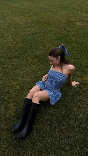 Mackenzie Ziegler / kenzie nude photo #0793