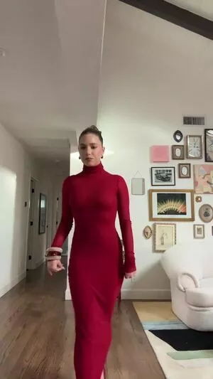 Mackenzie Ziegler / kenzie nude photo #0847