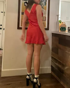 Mackenzie Ziegler / kenzie nude photo #0867